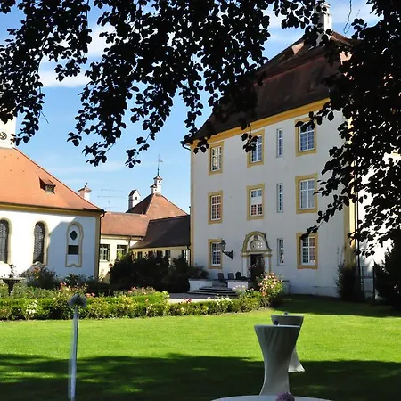 Im Schloss Aufhausen Alloggio in famiglia Erding